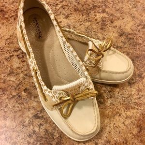 Sperry, cream & gold, boat shoes